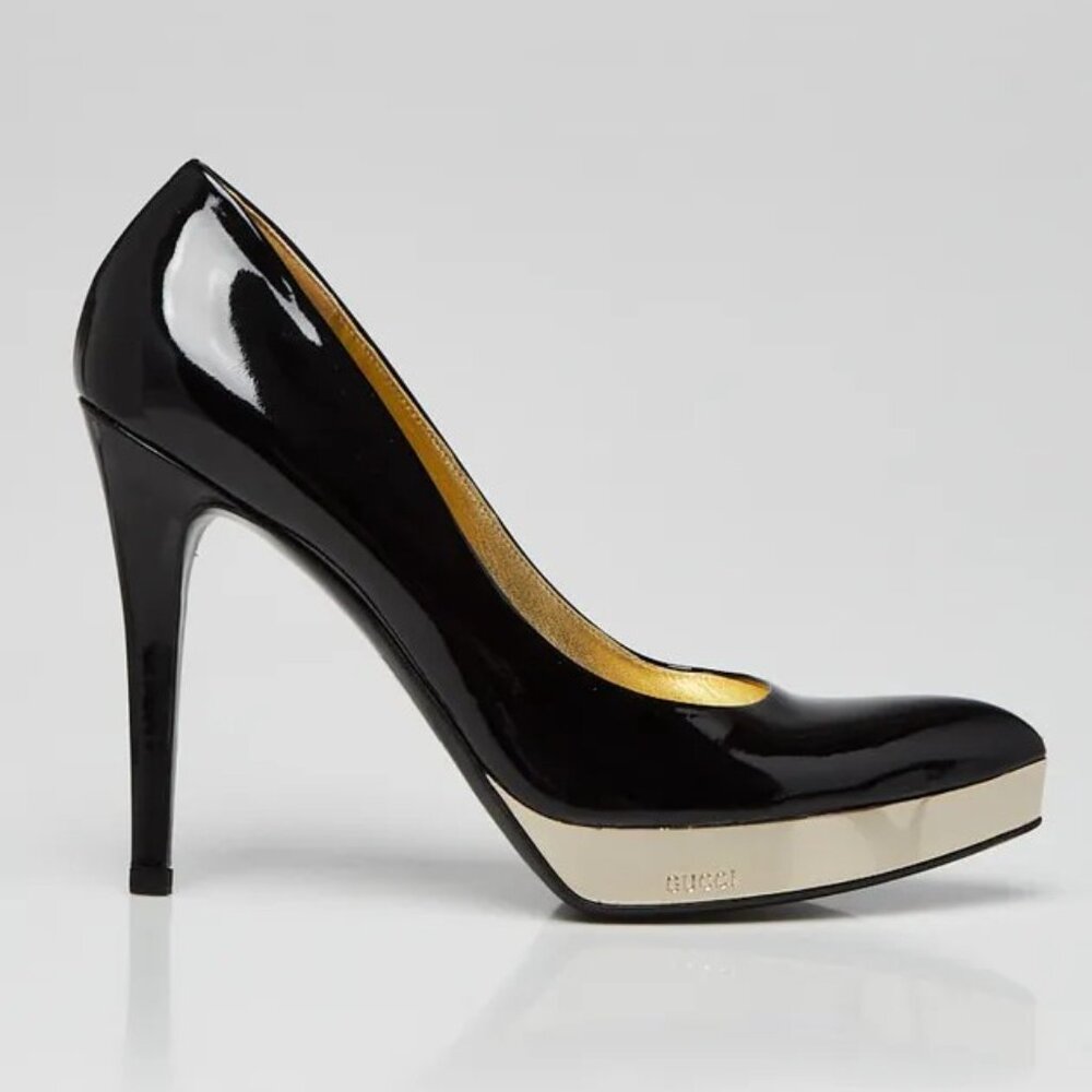 GUCCI Black Patent Leather Mirror Platform Pointed Toe Pumps, Size 36.5